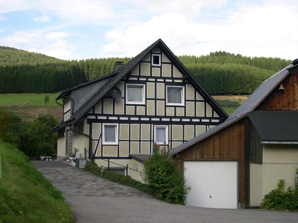 Haus Wald-Eck Daire Schmallenberg Dış mekan fotoğraf